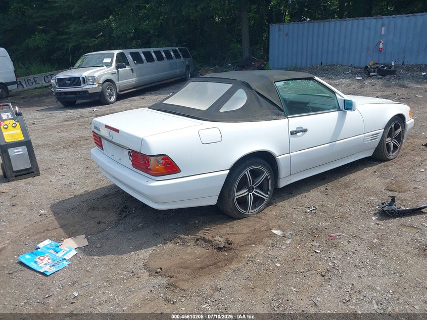 1991 Mercedes-benz 500 VIN WDBFA66E3MF036036 IAAI salvage auction — NORMAL WEAR, Clear (New York), sold $975 on 2026-07-28 (photo 4)