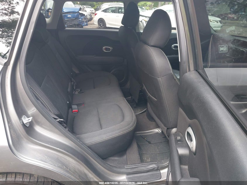 2016 Kia Soul VIN KNDJP3A58G7259560 IAAI salvage auction — NORMAL WEAR, Clear (Virginia), sold $1,550 on 2026-07-28 (photo 8)