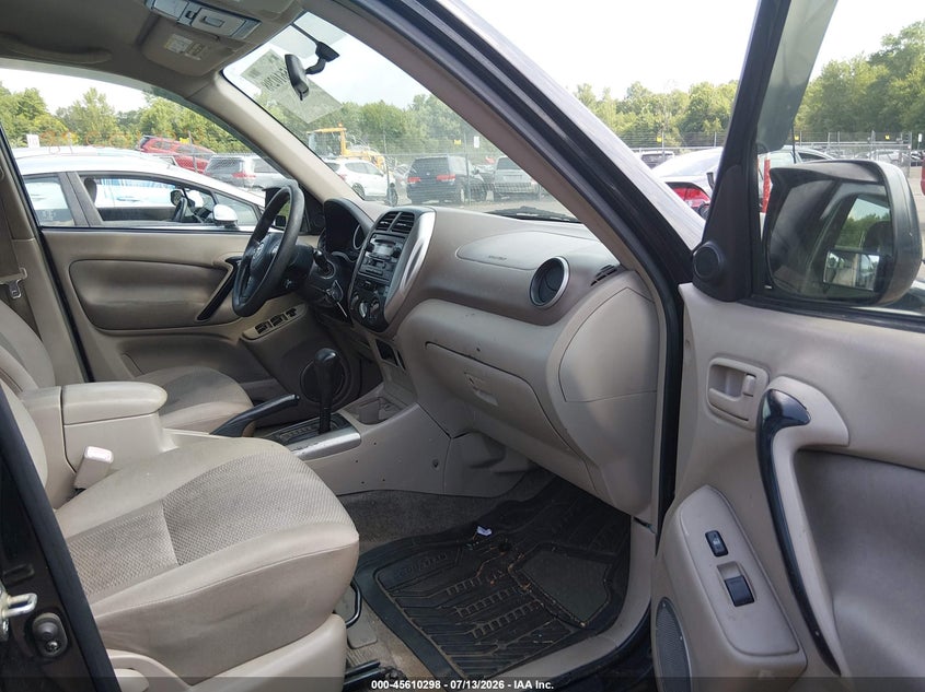2005 Toyota Rav4 VIN JTEHD20V156032910 IAAI salvage auction — NORMAL WEAR, Bill Of Sale - Parts Only (Connecticut), sold $25 on 2026-07-30 (photo 5)