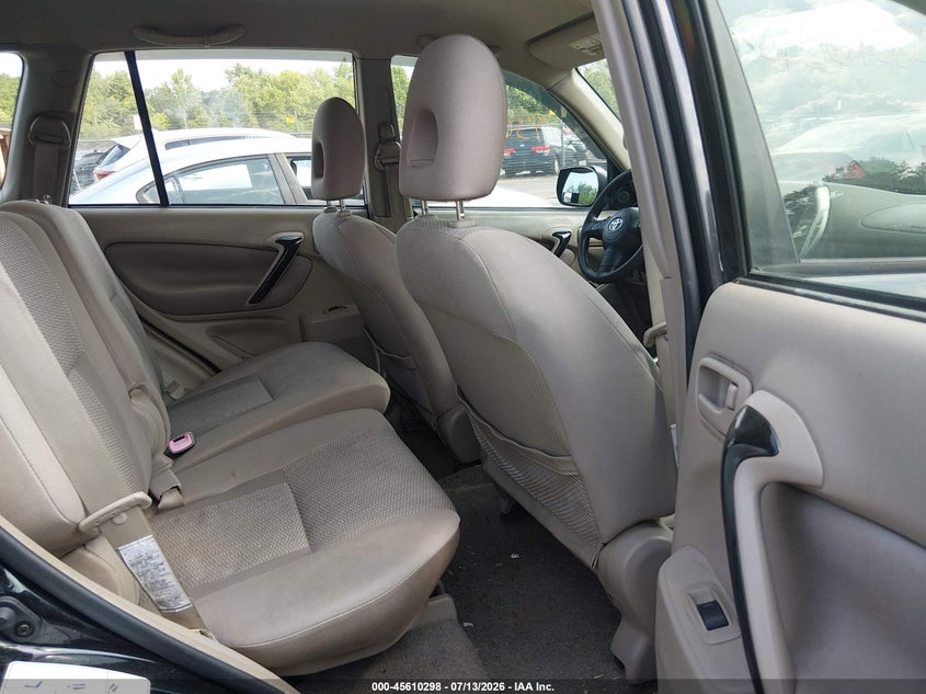 2005 Toyota Rav4 VIN JTEHD20V156032910 IAAI salvage auction — NORMAL WEAR, Bill Of Sale - Parts Only (Connecticut), sold $25 on 2026-07-30 (photo 8)