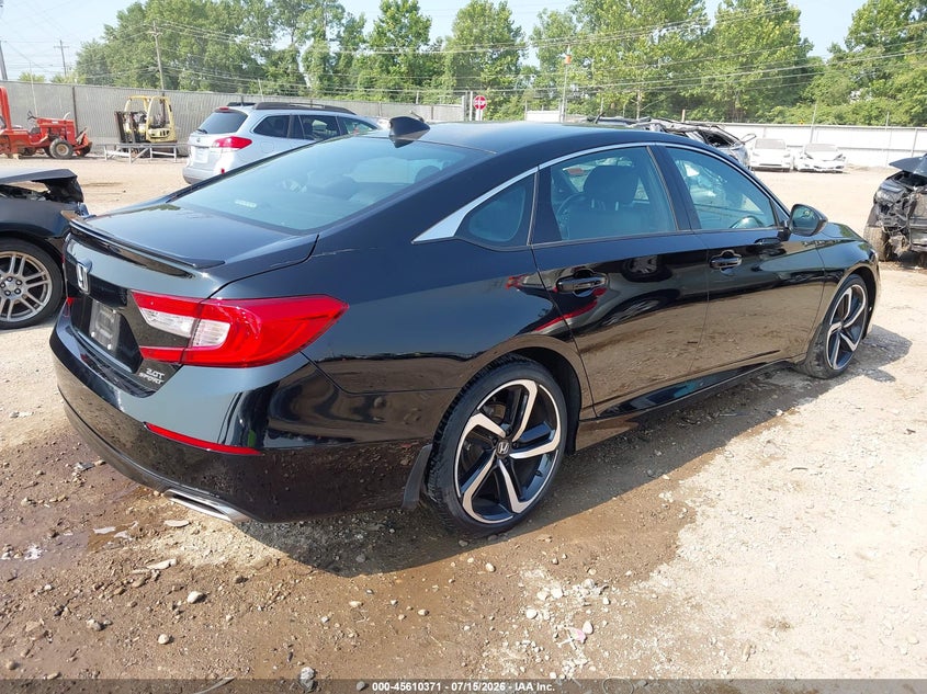 2022 Honda Accord VIN 1HGCV2F3XNA004409 IAAI salvage auction — SIDE, Salvage (Ohio), sold $7,300 on 2026-07-31 (photo 4)