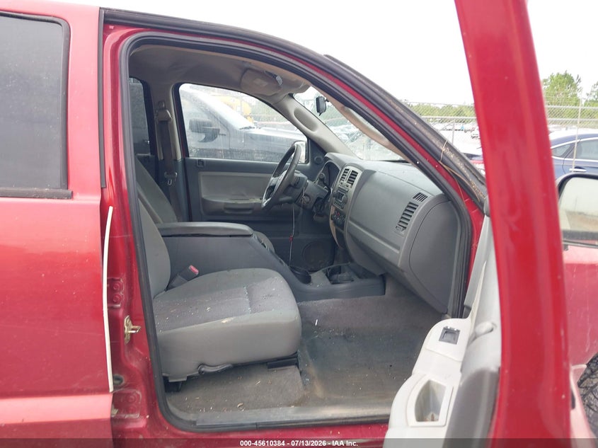 2007 Dodge Dakota VIN 1D7HE48K87S136396 IAAI salvage auction — ROOF, Salvage (Mississippi), sold $400 on 2026-08-07 (photo 5)