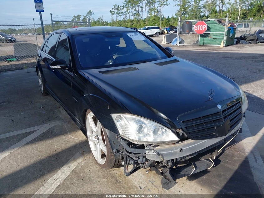 2008 Mercedes-benz S class VIN WDDNG77X58A181153 IAAI salvage auction — FRONT END, Clear (Florida), sold $2,150 on 2026-07-28 (photo 1)