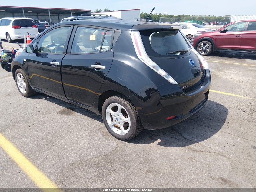 2012 Nissan Leaf VIN JN1AZ0CP2CT018475 IAAI salvage auction — NORMAL WEAR, Clear (South Carolina), sold $1,400 on 2026-08-01 (photo 3)