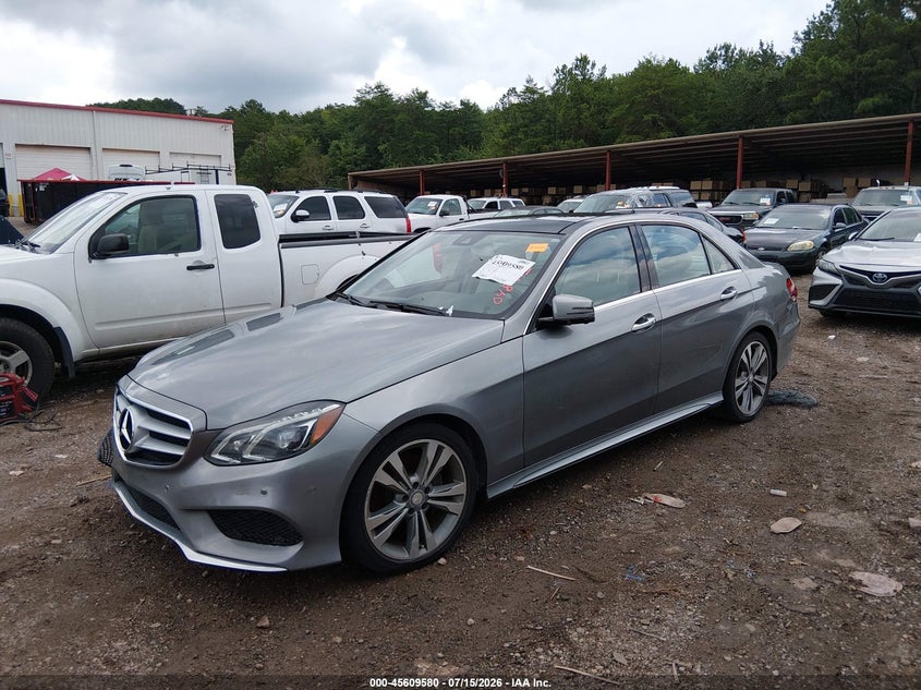 2014 Mercedes-benz E-class VIN WDDHF8JB8EB048413 IAAI salvage auction — NORMAL WEAR, Clear (Alabama), sold $1,150 on 2026-08-12 (photo 2)