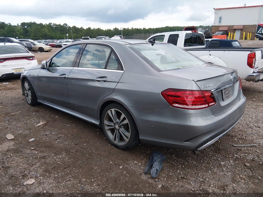 2014 Mercedes-benz E-class VIN WDDHF8JB8EB048413 IAAI salvage auction — NORMAL WEAR, Clear (Alabama), sold $1,150 on 2026-08-12 (photo 3)
