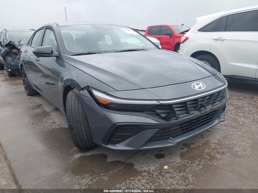 2026 Hyundai Elantra VIN KMHLM4DGXTU123376 IAAI salvage auction — RIGHT FRONT, Salvage Title, sold $5,100 on 2026-07-21 (photo 1)