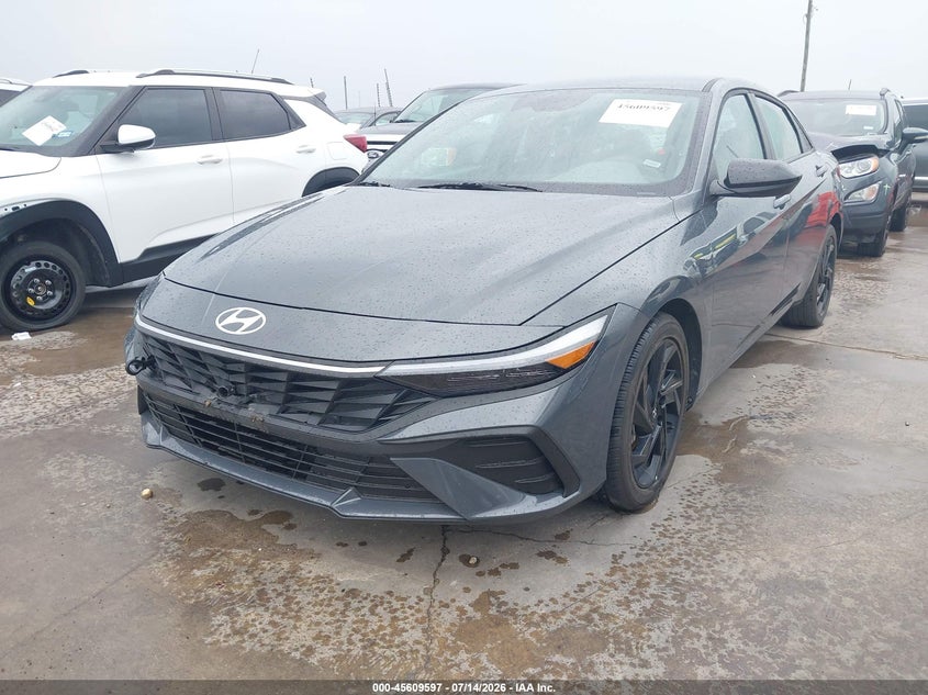 2026 Hyundai Elantra VIN KMHLM4DGXTU123376 IAAI salvage auction — RIGHT FRONT, Salvage Title, sold $5,100 on 2026-07-21 (photo 2)