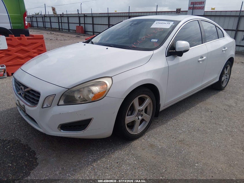 2012 Volvo S60 VIN YV1622FSXC2099535 IAAI salvage auction — NORMAL WEAR, Original (Texas), sold $650 on 2026-08-05 (photo 2)
