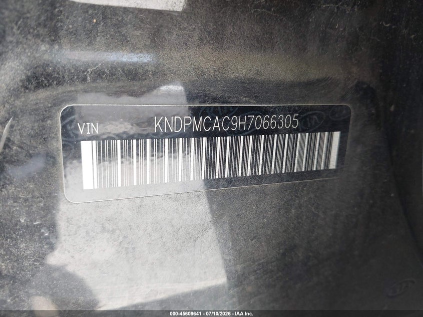 2017 Kia Sportage VIN KNDPMCAC9H7066305 IAAI salvage auction — NORMAL WEAR, Clear (Washington), sold $3,200 on 2026-07-15 (photo 9)