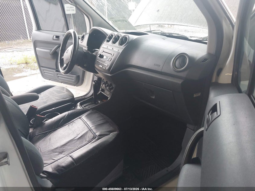 2013 Ford Transit connect VIN NM0KS9BNXDT162588 IAAI salvage auction — NORMAL WEAR, Repossession Paperwork (Georgia), sold $25 on 2026-07-29 (photo 5)