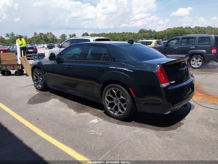 2016 Chrysler 300 VIN 2C3CCABT6GH194626 IAAI salvage auction — NORMAL WEAR, Repossession Paperwork (South Carolina), sold $7,825 on 2026-08-12 (photo 3)