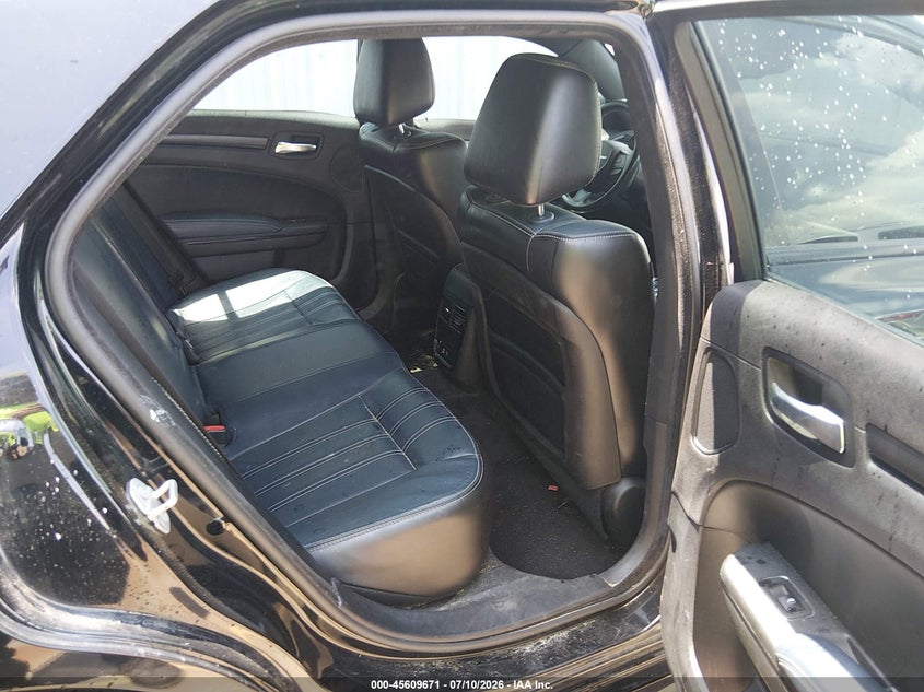 2016 Chrysler 300 VIN 2C3CCABT6GH194626 IAAI salvage auction — NORMAL WEAR, Repossession Paperwork (South Carolina), sold $7,825 on 2026-08-12 (photo 8)
