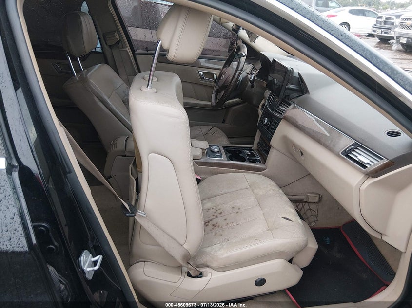 2011 Mercedes-benz E-class VIN WDDHF7CB8BA396575 IAAI salvage auction — NORMAL WEAR, Original (Texas), sold $525 on 2026-08-12 (photo 5)