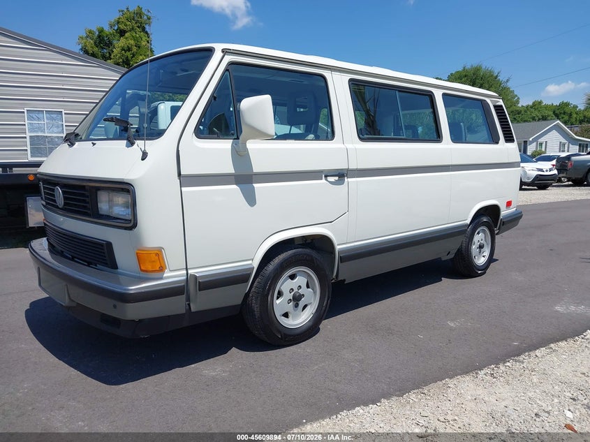 1990 Volkswagen Vanagon VIN WV2YB0250LH012274 IAAI salvage auction — NORMAL WEAR, Clear-Dealer Only (North Carolina), sold $4,350 on 2026-07-30 (photo 2)