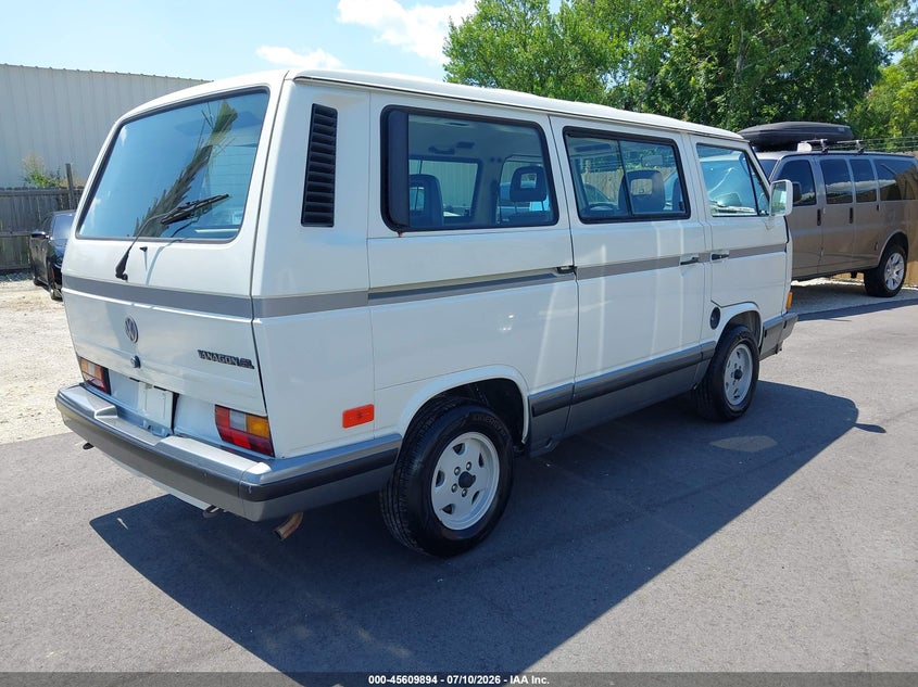 1990 Volkswagen Vanagon VIN WV2YB0250LH012274 IAAI salvage auction — NORMAL WEAR, Clear-Dealer Only (North Carolina), sold $4,350 on 2026-07-30 (photo 4)