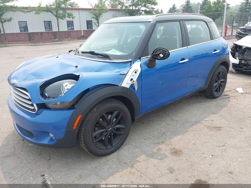 2014 Mini Countryman VIN WMWZB3C58EWR42115 IAAI salvage auction — FRONT END, Clear (Michigan), sold $1,050 on 2026-08-13 (photo 2)