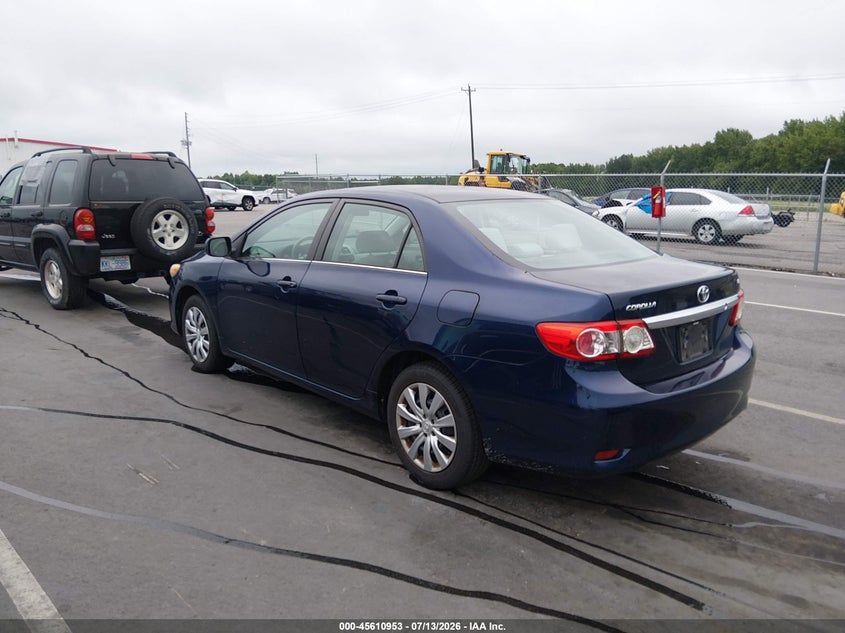 2013 Toyota Corolla VIN 5YFBU4EEXDP212411 IAAI salvage auction — NORMAL WEAR, Clear (North Carolina), sold $2,600 on 2026-07-16 (photo 3)