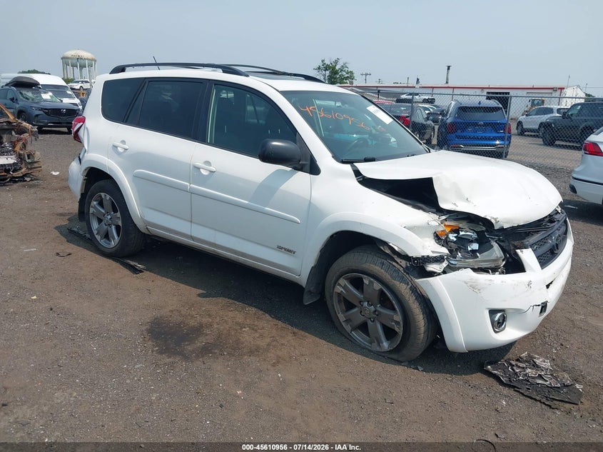 2009 Toyota Rav4 VIN JTMBF32V39D009332 IAAI salvage auction — NORMAL WEAR, Clear (New Jersey), sold $1,300 on 2026-07-20 (photo 1)