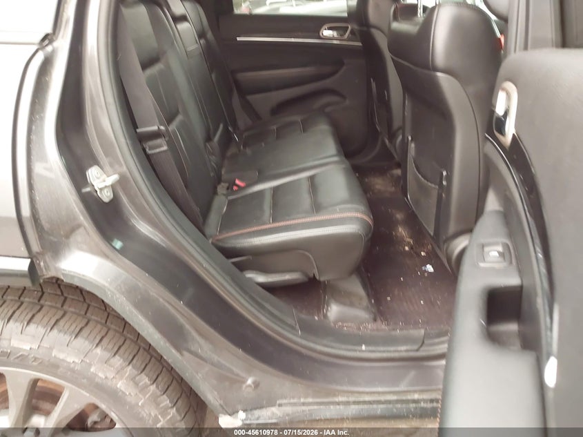 2016 Jeep Grand cherokee VIN 1C4RJFBG7GC429307 IAAI salvage auction — FRONT & REAR, Salvage Title, sold $2,750 on 2026-08-15 (photo 8)