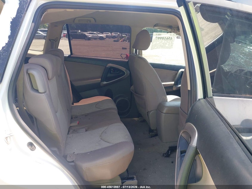2007 Toyota Rav 4 VIN JTMZD33V075058014 IAAI salvage auction — FRONT & REAR, Salvage - Greater Than 75% (Maryland), sold $675 on 2026-08-01 (photo 8)