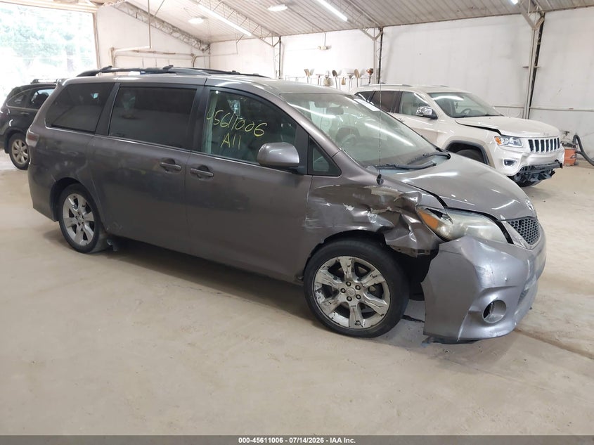 2011 Toyota Sienna VIN 5TDXK3DC2BS042278 IAAI salvage auction — RIGHT FRONT, Salvage (Pennsylvania), sold $1,200 on 2026-08-01 (photo 1)