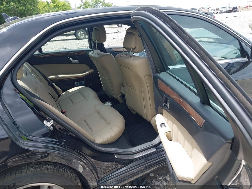 2012 Mercedes-benz E-klasse VIN WDDHF8JB5CA559600 IAAI salvage auction — FRONT END, Salvage Title, sold $500 on 2026-08-13 (photo 8)