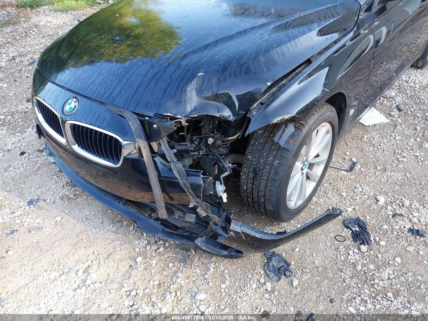 2016 BMW 3er VIN WBA8E5G5XGNU20037 IAAI salvage auction — LEFT FRONT, Salvage (Pennsylvania), sold $1,600 on 2026-07-18 (photo 6)