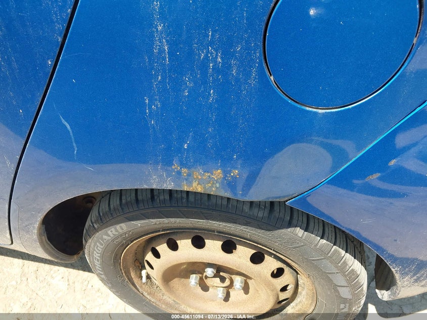2009 Toyota Yaris VIN JTDKT903695245741 IAAI salvage auction — NORMAL WEAR, Original (New Hampshire), sold $325 on 2026-07-15 (photo 6)