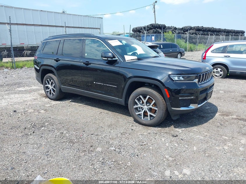 2024 Jeep Grand cherokee VIN 1C4RJKBG8R8605246 IAAI salvage auction — FRONT END, Clear (New York), sold $15,550 on 2026-07-31 (photo 1)