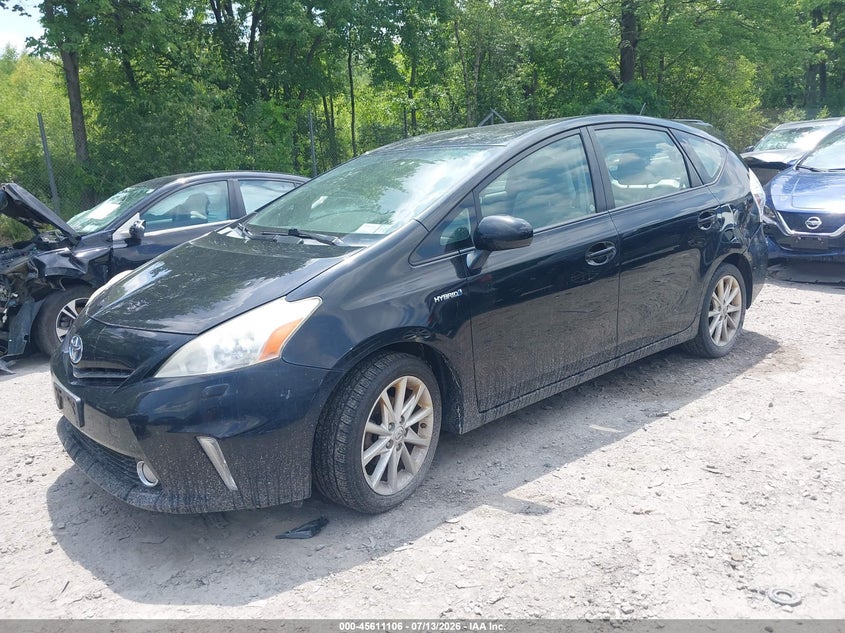 2012 Toyota Prius v VIN JTDZN3EUXC3028073 IAAI salvage auction — NORMAL WEAR, Clear (New York), sold $725 on 2026-07-21 (photo 2)