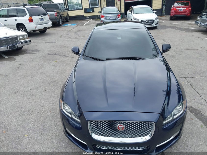 2016 Jaguar Xj series VIN SAJWJ2GD1G8V93229 IAAI salvage auction — NORMAL WEAR, Clear (Tennessee), sold $1,800 on 2026-07-26 (photo 6)