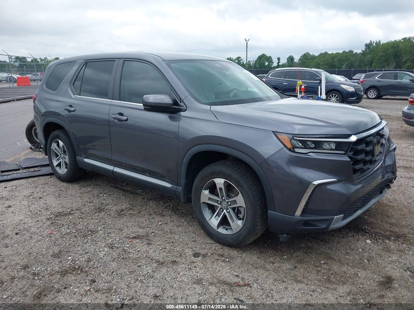 2024 Honda Pilot VIN 5FNYG2H42RB013641 — IAAI salvage auction photo