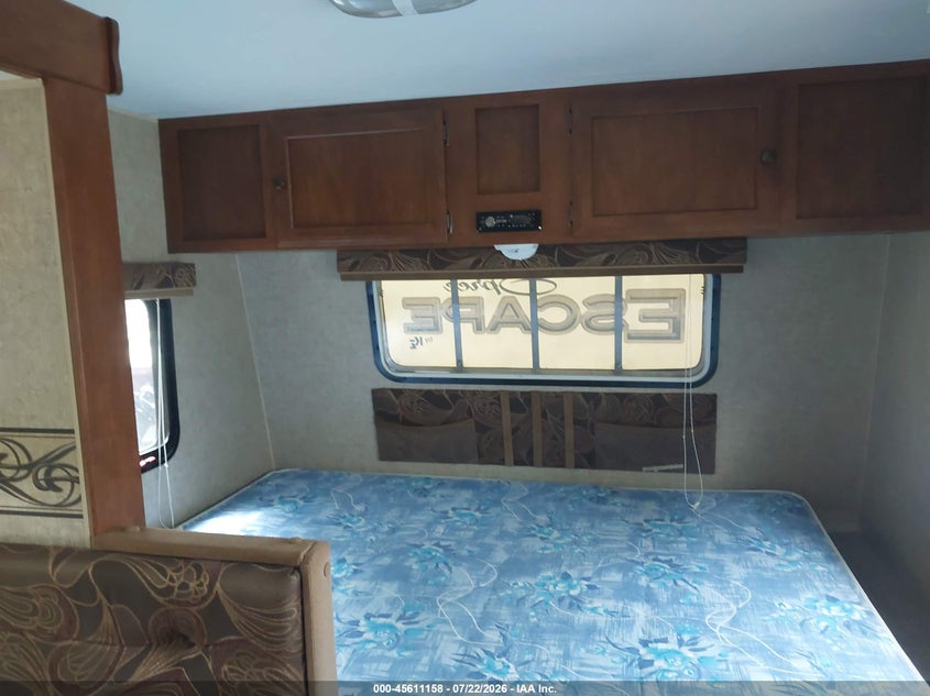 2014 K-z inc Travel trailer VIN 4EZTA1913E5020067 IAAI salvage auction — ROOF, Mv-907A (New York), sold $600 on 2026-08-20 (photo 5)