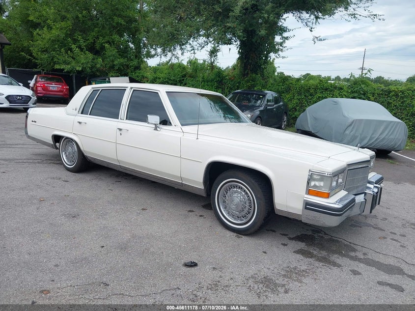1984 Cadillac Fleetwood VIN 1G6AW6982E9023106 IAAI salvage auction — NORMAL WEAR, Clear (Tennessee), sold $7,000 on 2026-07-20 (photo 1)