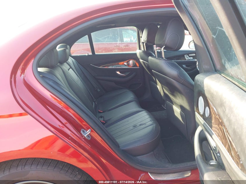 2018 Mercedes-benz E-klasse VIN WDDZF4KB5JA486303 IAAI salvage auction — FRONT END, Salvage Title, sold $7,600 on 2026-08-06 (photo 8)