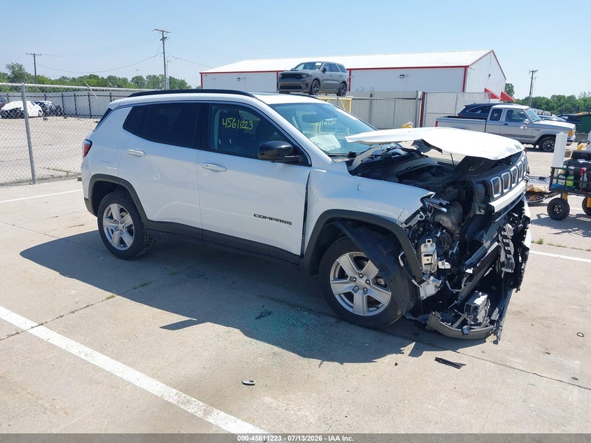 2022 Jeep Compass VIN 3C4NJDBB6NT128018 IAAI salvage auction — FRONT END, Salvage Title, sold $1,200 on 2026-08-23 (photo 1)
