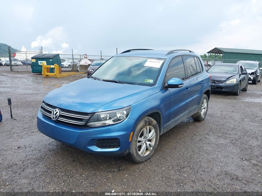 2017 Volkswagen Tiguan VIN WVGBV7AX1HK008084 IAAI salvage auction — NORMAL WEAR, Original (West Virginia), sold $1,675 on 2026-07-28 (photo 2)