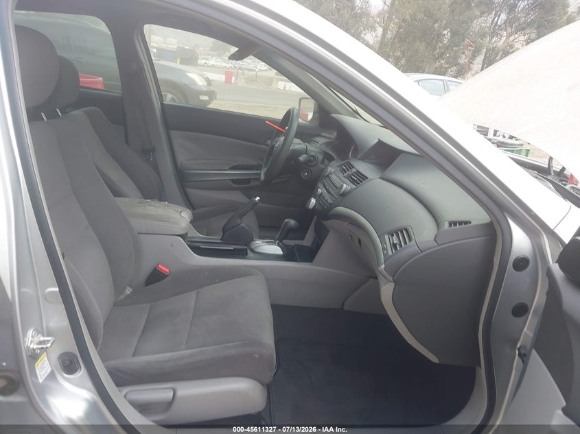 2009 Honda Accord VIN JHMCP267X9C014166 IAAI salvage auction — NORMAL WEAR, Clear - Dealer Only (California), sold $100 on 2026-07-21 (photo 5)