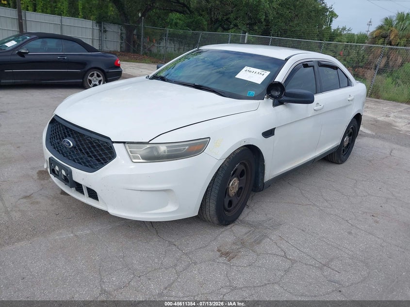 2015 Ford Police VIN 1FAHP2MK0FG105004 IAAI salvage auction — REAR END, Rebuildable (Florida), sold $475 on 2026-07-19 (photo 2)