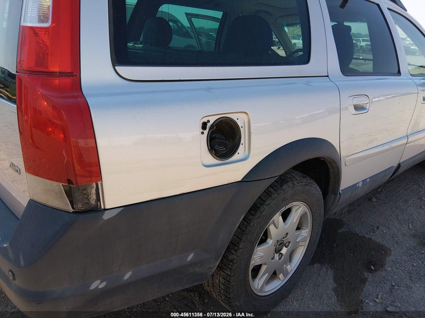2006 Volvo Xc70 VIN YV4SZ592X61209990 IAAI salvage auction — NORMAL WEAR, Clear, sold $75 on 2026-07-29 (photo 6)