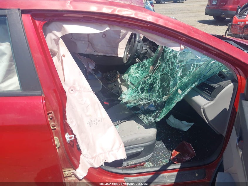 2019 Hyundai Elantra VIN 5NPD74LF0KH495603 IAAI salvage auction — ROLLOVER, Salvage (Arkansas), sold $500 on 2026-08-03 (photo 5)