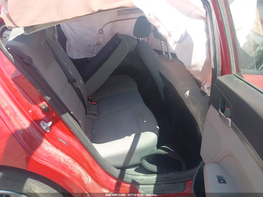 2019 Hyundai Elantra VIN 5NPD74LF0KH495603 IAAI salvage auction — ROLLOVER, Salvage (Arkansas), sold $500 on 2026-08-03 (photo 8)