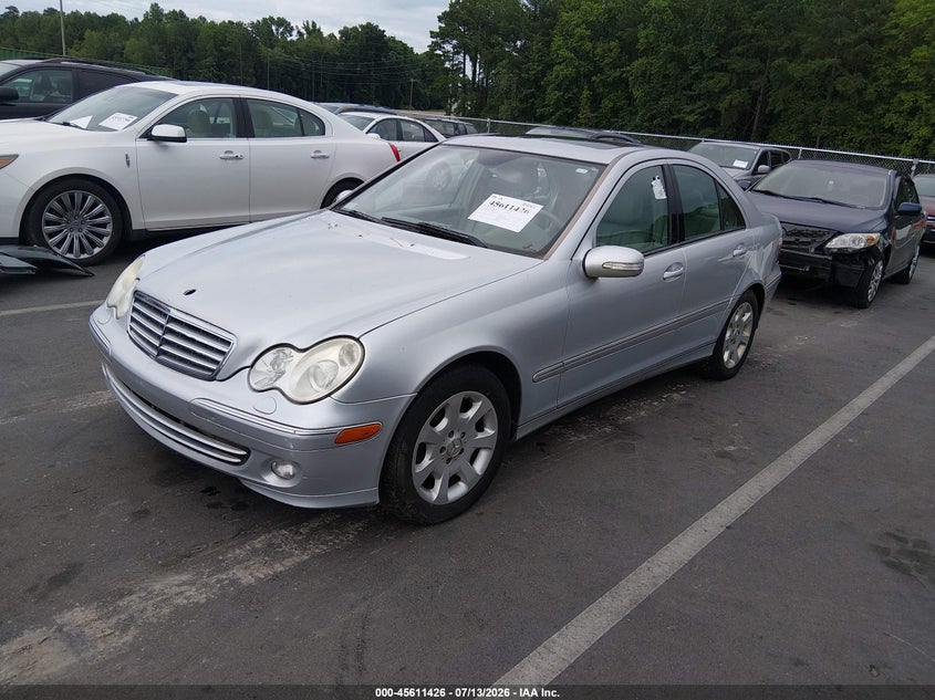 2006 Mercedes-benz C class VIN WDBRF92H36F800681 IAAI salvage auction — NORMAL WEAR, Clear (North Carolina), sold $325 on 2026-07-29 (photo 2)