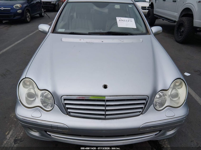 2006 Mercedes-benz C class VIN WDBRF92H36F800681 IAAI salvage auction — NORMAL WEAR, Clear (North Carolina), sold $325 on 2026-07-29 (photo 6)