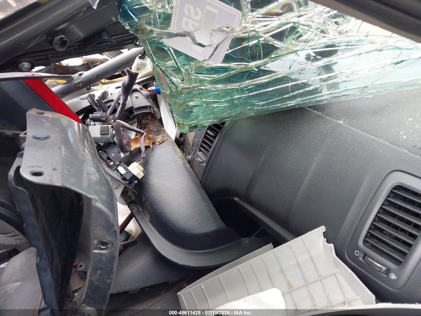 2016 Kia Forte VIN KNAFX4A68G5574209 IAAI salvage auction — ALL OVER, Non-Repairable (Virginia), sold $25 on 2026-07-30 (photo 5)
