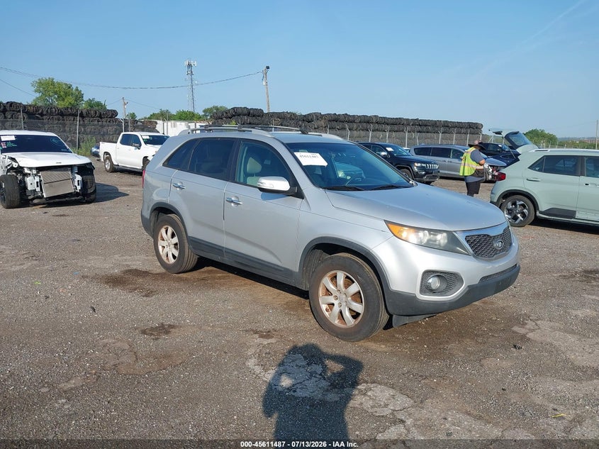 2011 Kia Sorento VIN 5XYKT3A12BG170429 IAAI salvage auction — NORMAL WEAR, Clear (Pennsylvania), sold $1,000 on 2026-07-17 (photo 1)