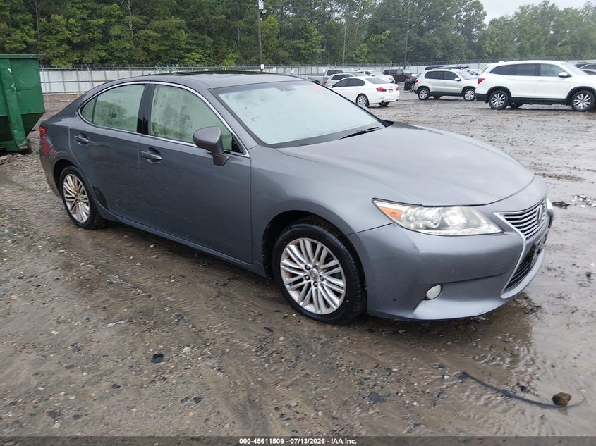 2013 Lexus ES VIN JTHBK1GG9D2080239 IAAI salvage auction — NORMAL WEAR, Clear (Georgia), sold $1,450 on 2026-07-23 (photo 1)
