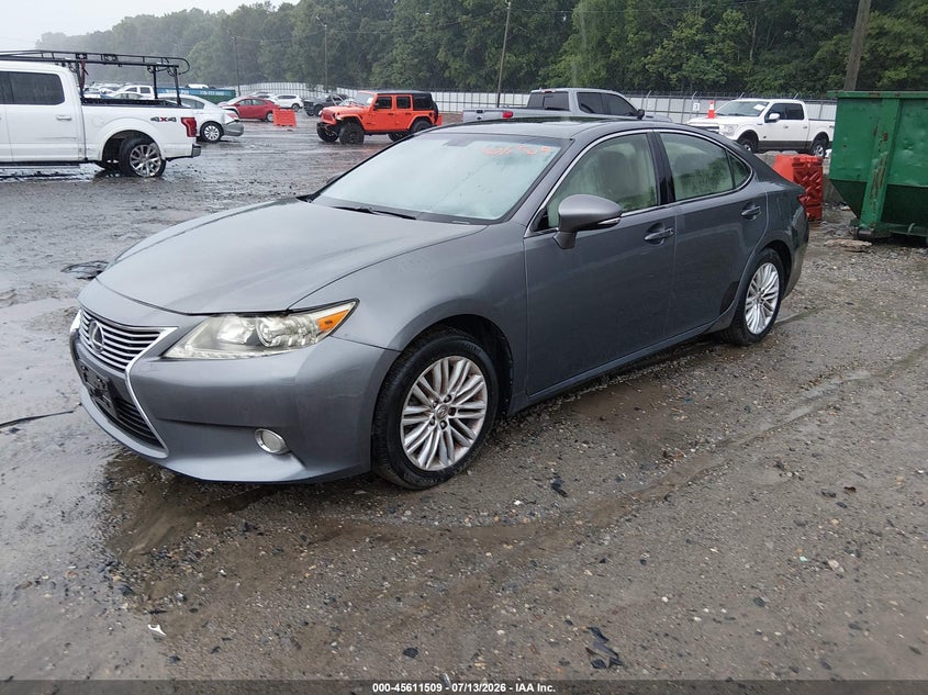 2013 Lexus ES VIN JTHBK1GG9D2080239 IAAI salvage auction — NORMAL WEAR, Clear (Georgia), sold $1,450 on 2026-07-23 (photo 2)