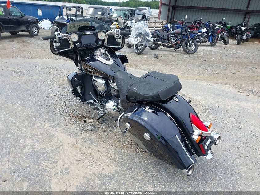 2025 Indian motorcycle co. Roadmaster VIN 56KTREBB4S3433833 IAAI salvage auction — REAR END, Salvage (North Carolina), sold $13,350 on 2026-08-25 (photo 3)